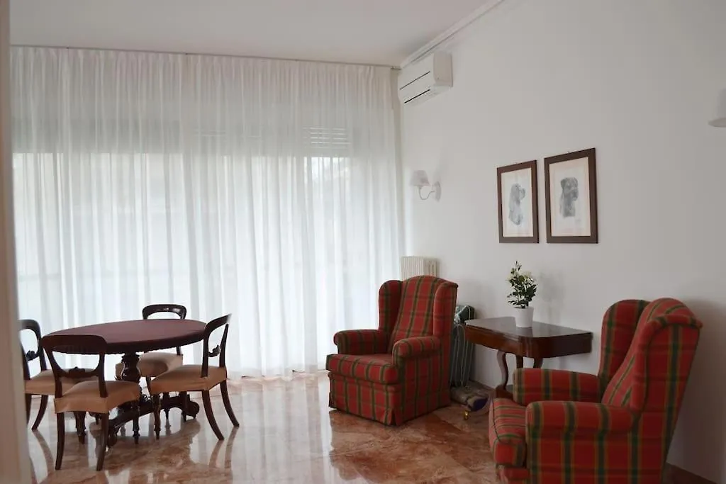 Mascagni Central Apartment 2 Milan