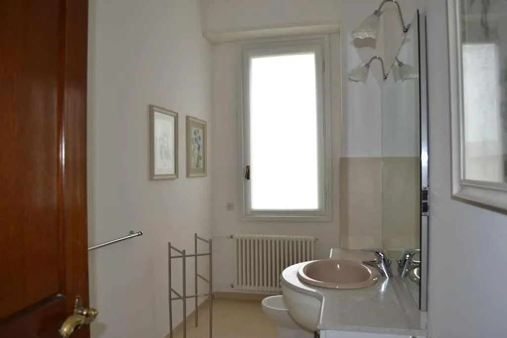 Mascagni Central Apartment 2 Milan